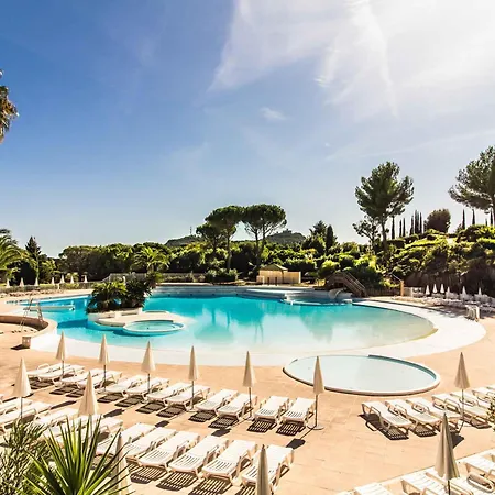 Apartment 3 Pieces Avec Terrasse Et Piscine A Saint-raphael - Fr-1-504-683 *